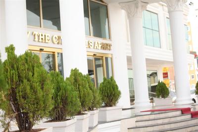 The Ci̇ty Walls Sui̇t Otel