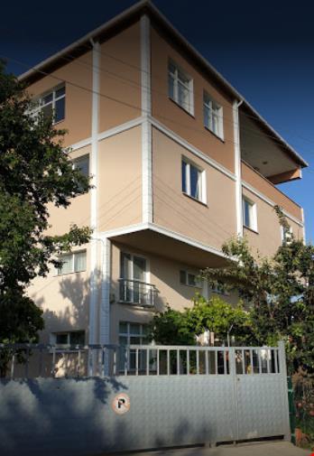Emelce Köy Evi