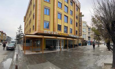 Mesut Otel