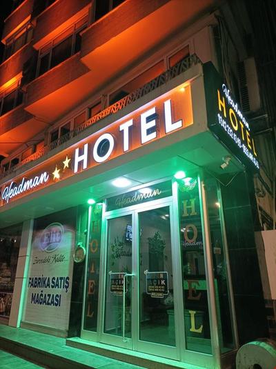Headman Hotel