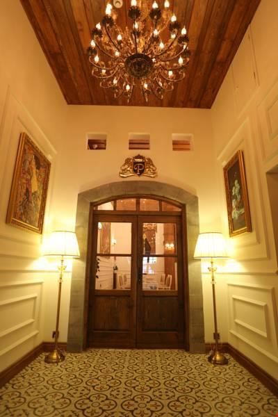 La Perla Premium Otel