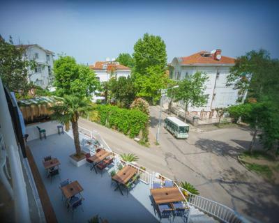 Hotel Renk Palas