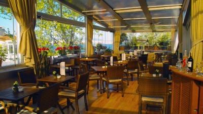 Marine House Boutique Hotel