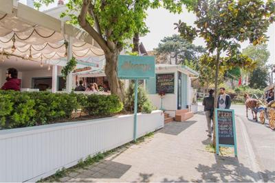 Yakamoz Pansiyon Otel