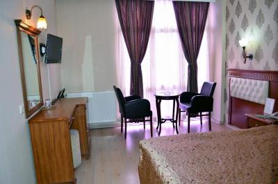 Ebru Hotel