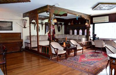 Ebru Hotel