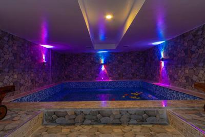 Vision Deluxe Hotel