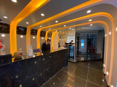 Big Life Suit Hotel
