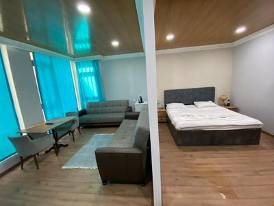 Big Life Suit Hotel