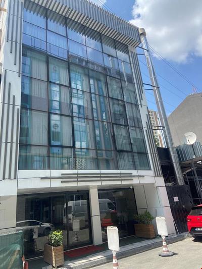 Forever 21 Airport Hotel