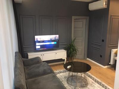 Hola Suites Hotel