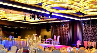 Royal Stay Palace Hotel