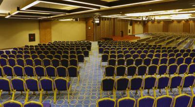 Royal Stay Palace Hotel