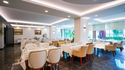 Aura Marina Hotel