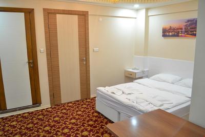 Divan Palace 2