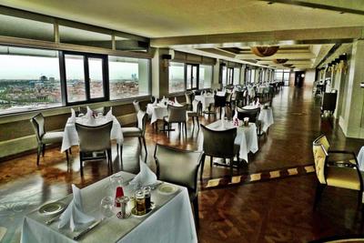 Titanic Business Golden Horn