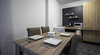 Mira Suites