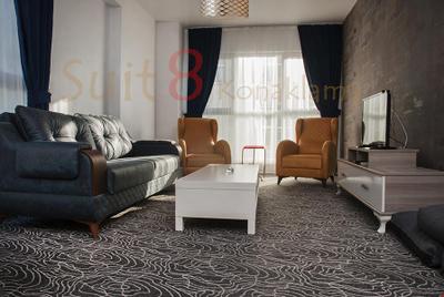 Suit 8 Residence