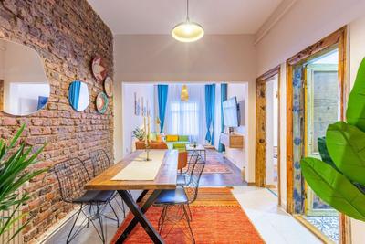 Brick | Cihangir 