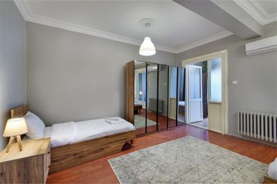 Marvelous Bright 4BR Apartment in Taksim Square