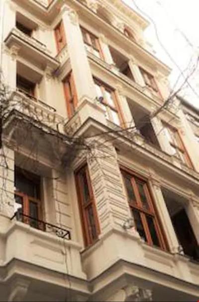 Aslan Residence
