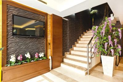 Emerald Hotel