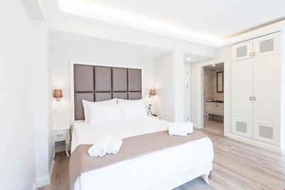 Perla Galata Hotel