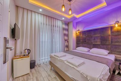 Galatagreenapple Hotel