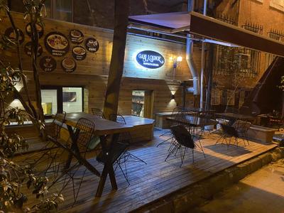 Ganj Hotel
