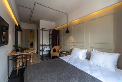 Pesa Suites