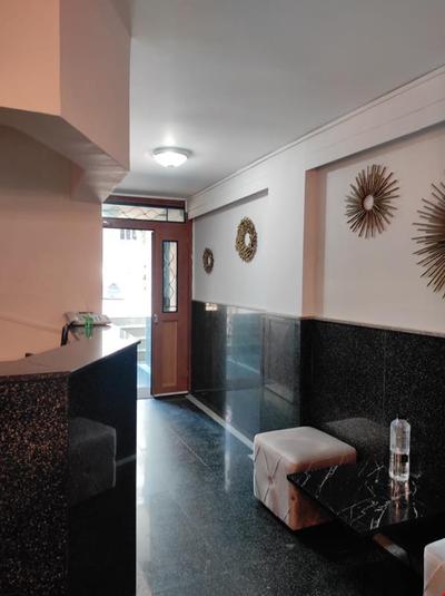 Loss Pera Hotel