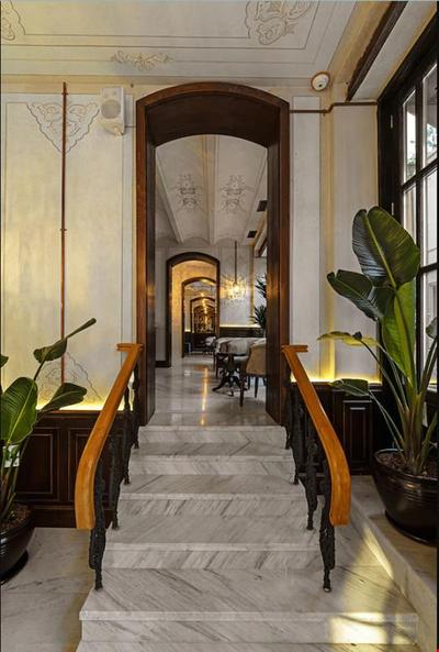 Meroddi Barnathan Hotel