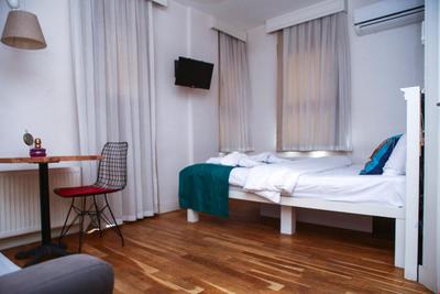 Neva Flats Hotel