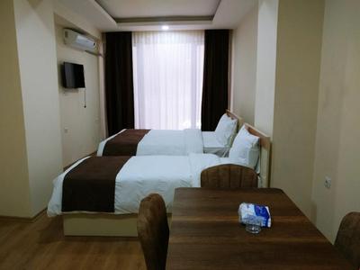 Newaz Suit Hotel