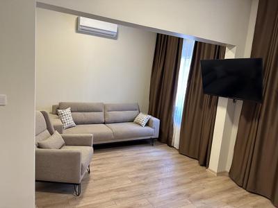 Roj Suite