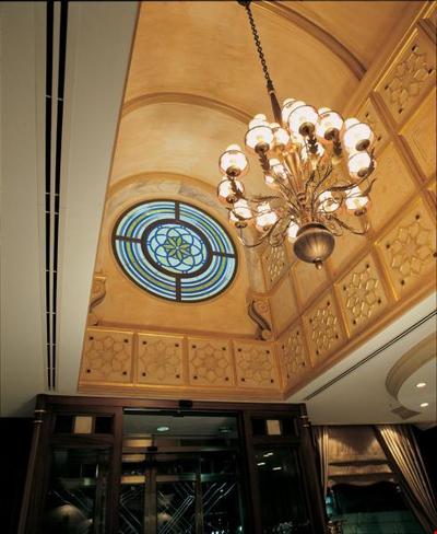 The Central Palace Hotel