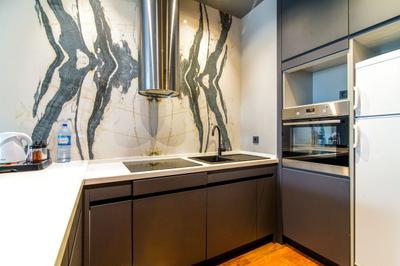 Luxurious & Cozy Apartment in Benesta Residence