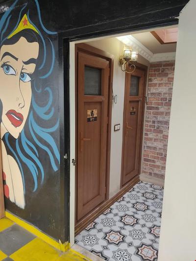 Zero Suite Hotel