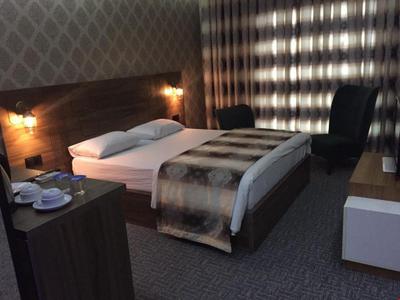Fi Suite Istanbul