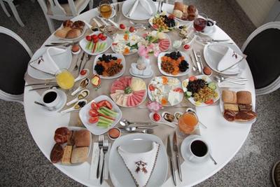 Blue Marmaray Hotel