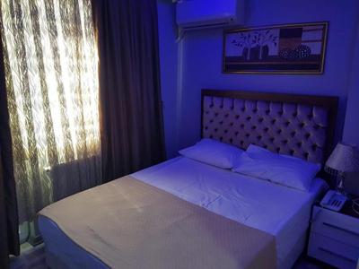 Eyfel Hotel