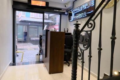 Golden Stone Hotel