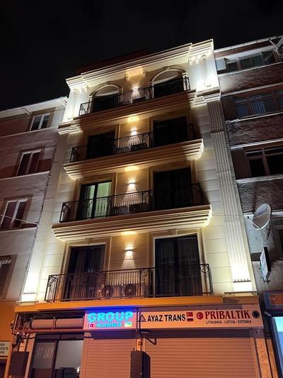 Golden Stone Hotel