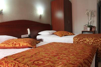Kaya Otel