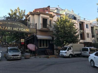 Mutlu Flat