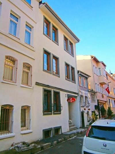 Nos Hotel