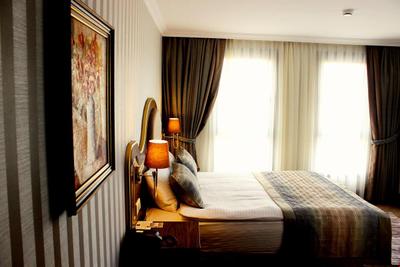 RealStar Hotel