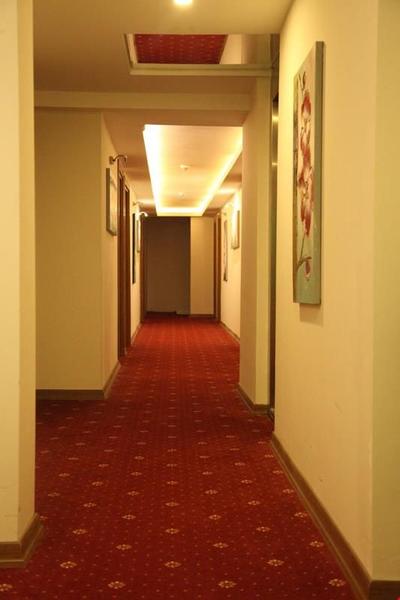 Safir Hotel