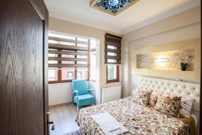 The New Season Hotel