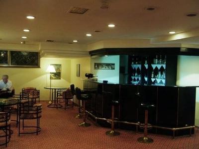 Aden Hotel 2